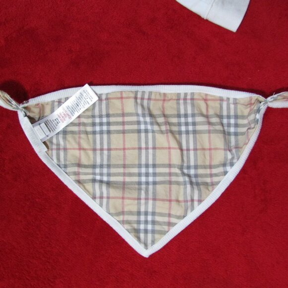 Burberry Infant Cap & Scarf / Bib Set - Newborn Baby - Picture 7 of 11